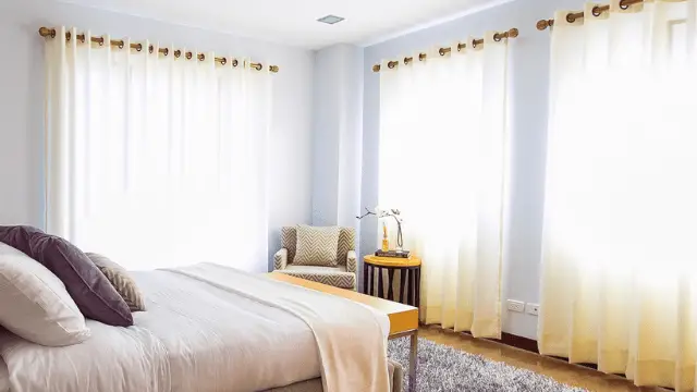 How To Select Curtain Color