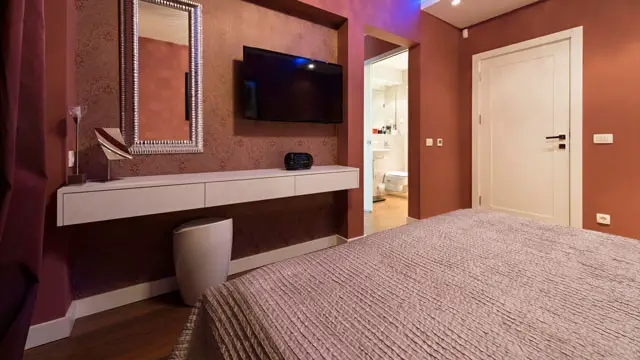 where-to-put-tv-in-small-bedroom-9-smart-ideas