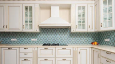 5 Decorating Tips with Aluminium Kitchen Cabinets That Shine